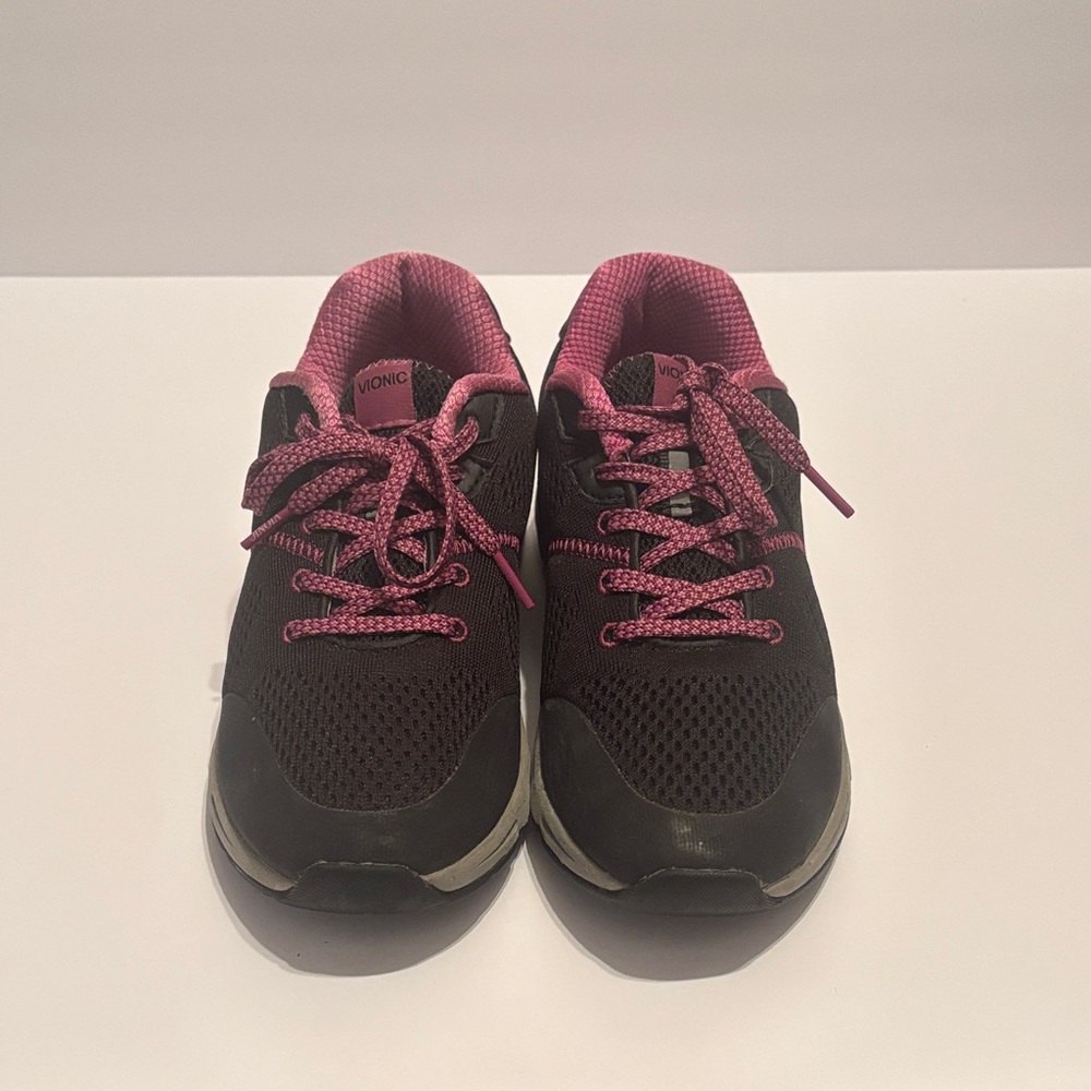 Vionic Black and Pink Women's Sneakers